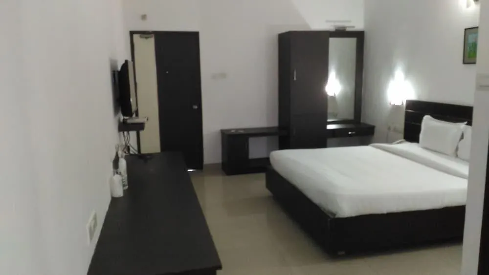 Hotel Aroma Classic Days Thiruvananthapuram